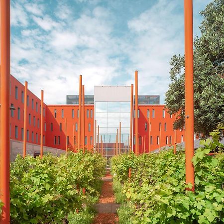 Radisson Blu Hotel Toulouse Airport Blagnac Exterior photo